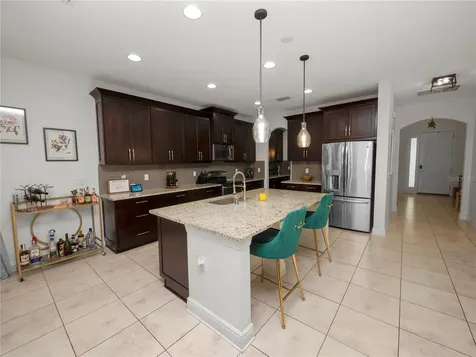 1950 Altavista Circle Lakeland FL 33810