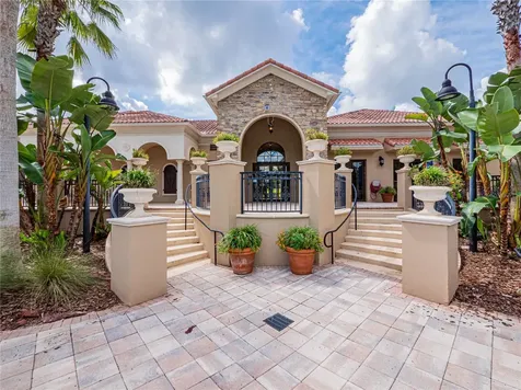 1950 Altavista Circle Lakeland FL 33810