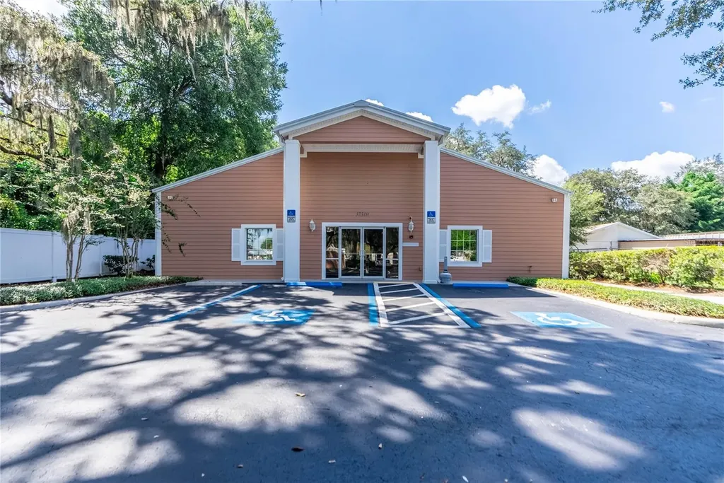 37310 State Road 54 Zephyrhills FL 33542