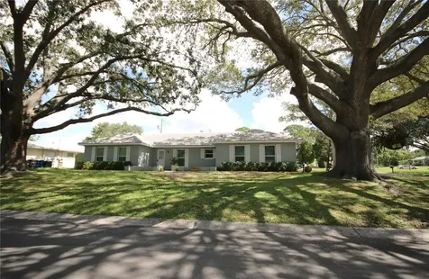 1511 S Hillcrest Avenue Clearwater FL 33756