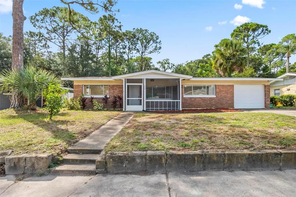 1629 3rd Street Daytona Beach FL 32117