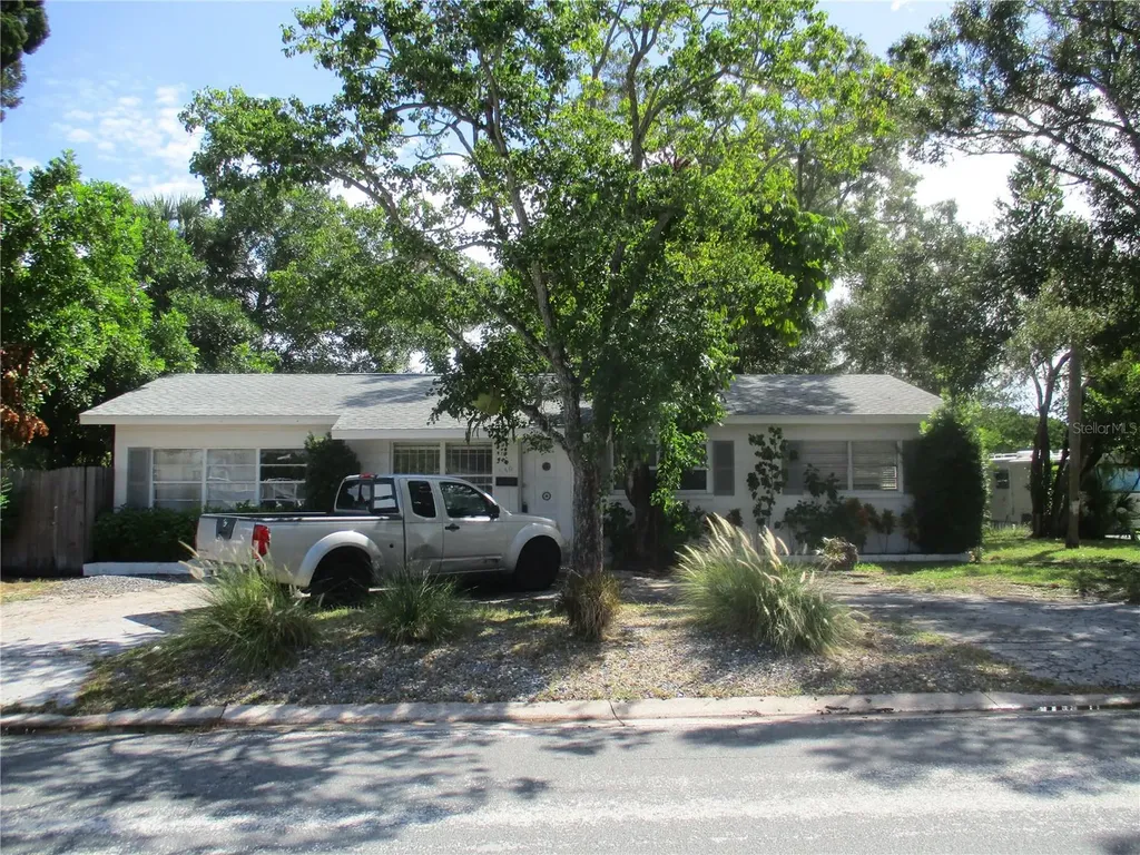 540 32nd Street S St Petersburg FL 33712