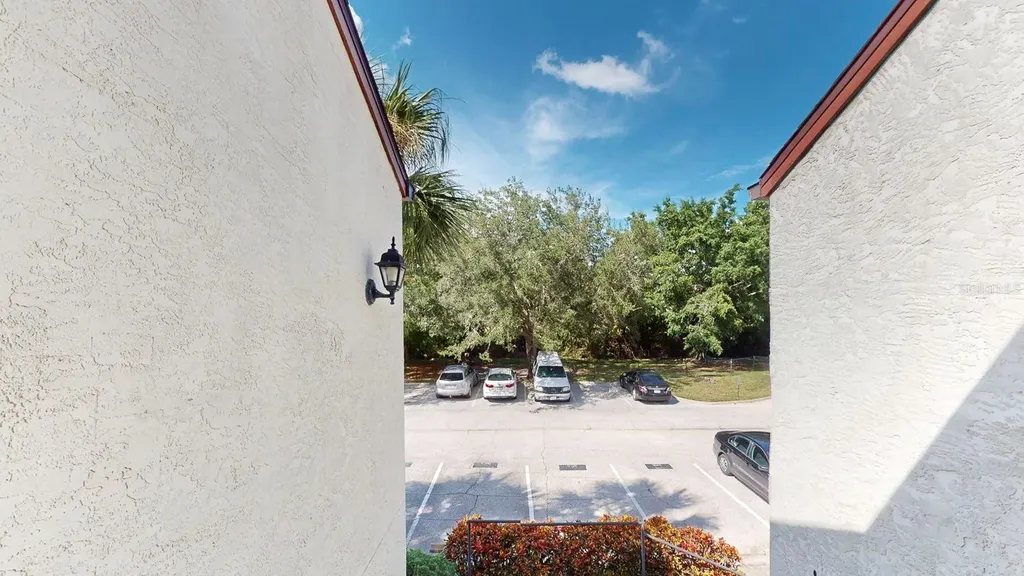 10265 Gandy Boulevard N St Petersburg FL 33702