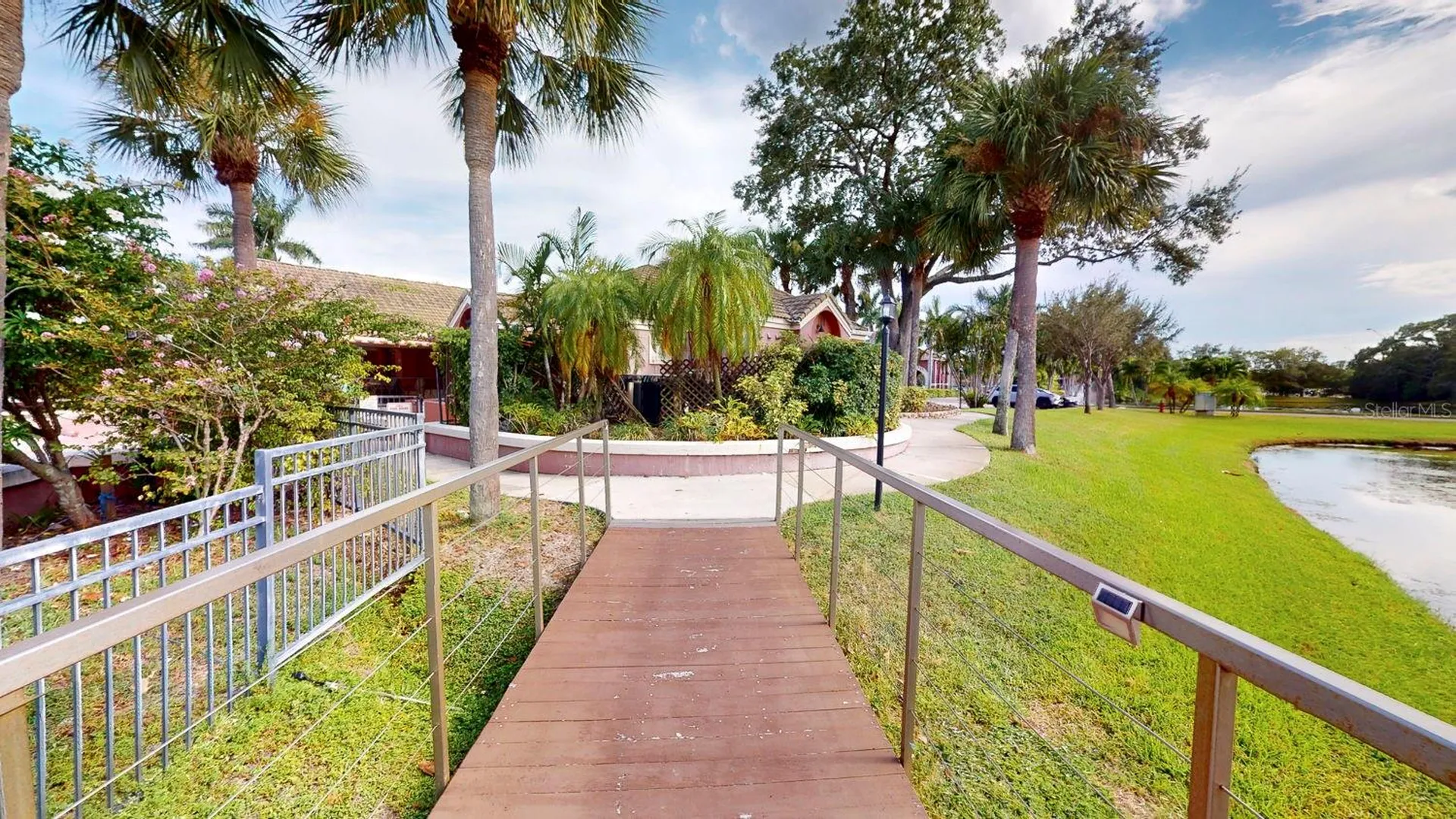 10265 Gandy Boulevard N St Petersburg FL 33702