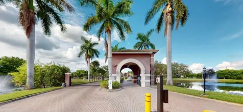 10265 Gandy Boulevard N St Petersburg FL 33702