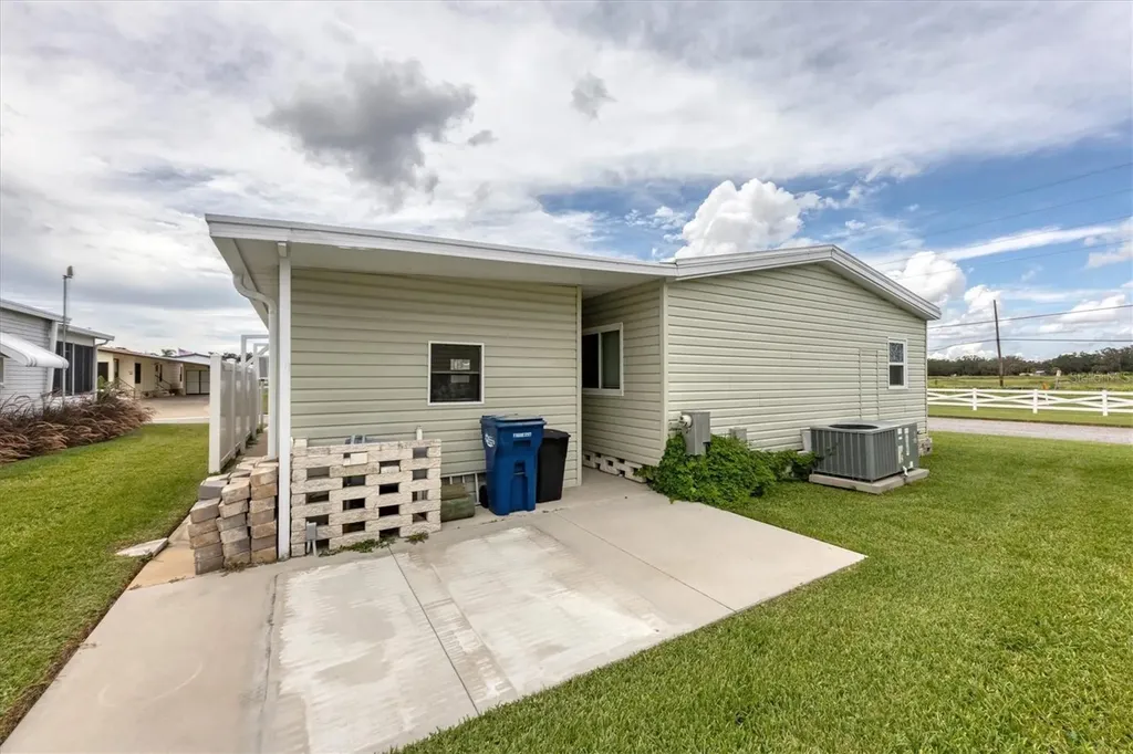 1532 46th Avenue Drive E Ellenton FL 34222