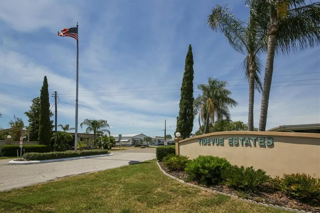 1532 46th Avenue Drive E Ellenton FL 34222