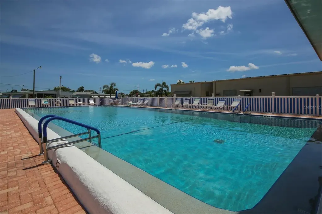 1532 46th Avenue Drive E Ellenton FL 34222