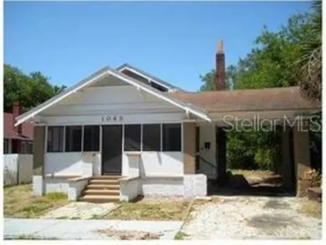 1045 9th Avenue S St Petersburg FL 33705