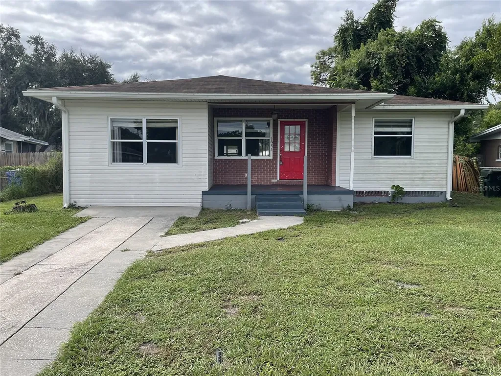 1631 E Fern Road Lakeland FL 33801