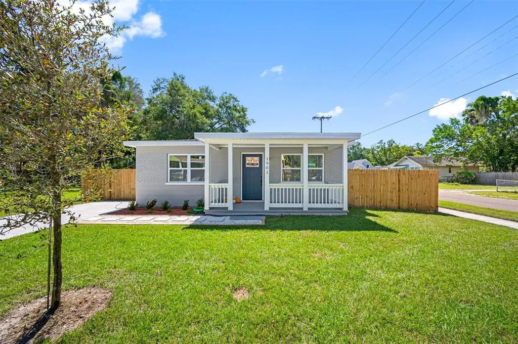 1901 E New Orleans Avenue Tampa FL 33610