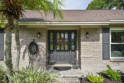 1805 N Waterman Drive Valrico FL 33594