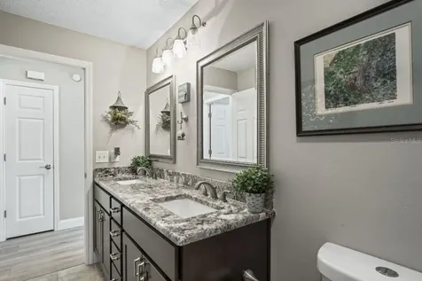 1805 N Waterman Drive Valrico FL 33594