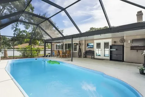 1805 N Waterman Drive Valrico FL 33594