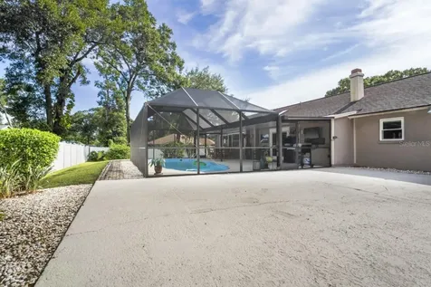 1805 N Waterman Drive Valrico FL 33594