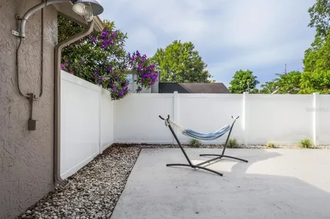 1805 N Waterman Drive Valrico FL 33594
