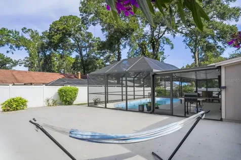 1805 N Waterman Drive Valrico FL 33594