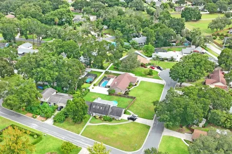 1805 N Waterman Drive Valrico FL 33594