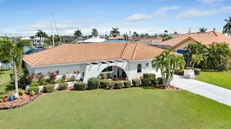 2802 Coral Way Punta Gorda FL 33950