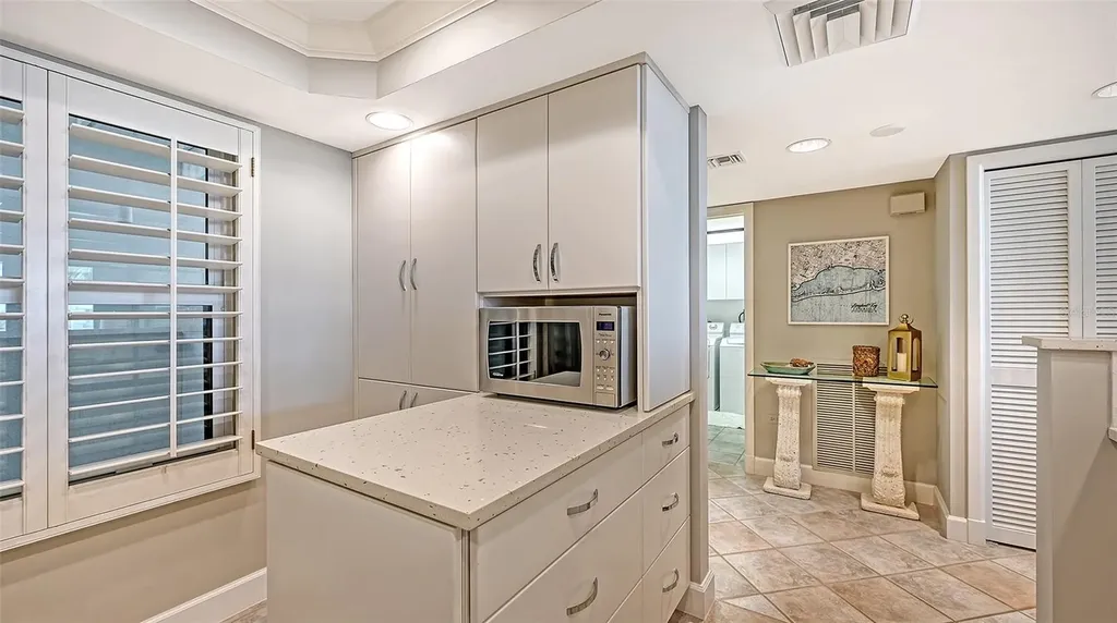 2109 Gulf Of Mexico Drive Longboat Key FL 34228