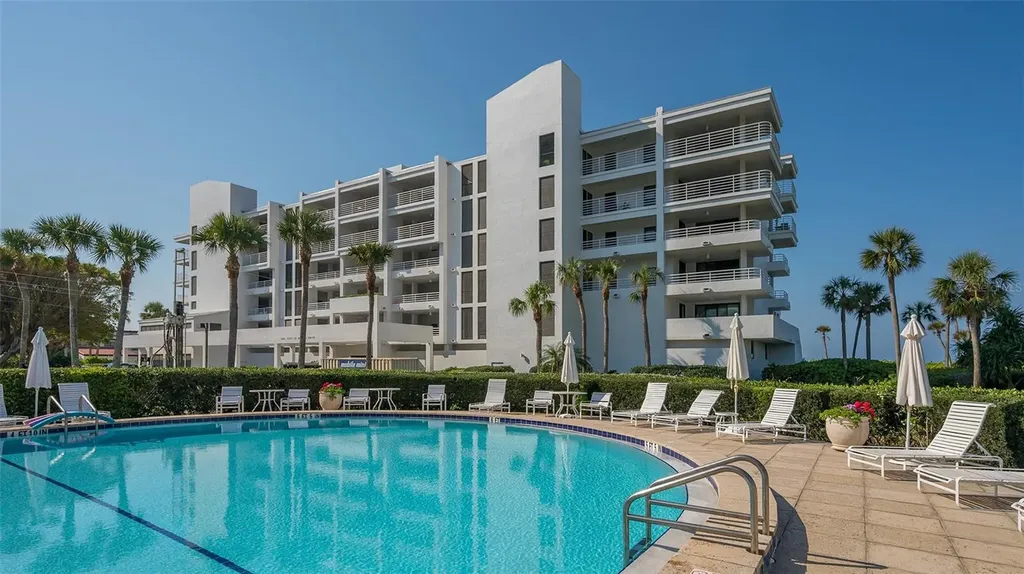 2109 Gulf Of Mexico Drive Longboat Key FL 34228