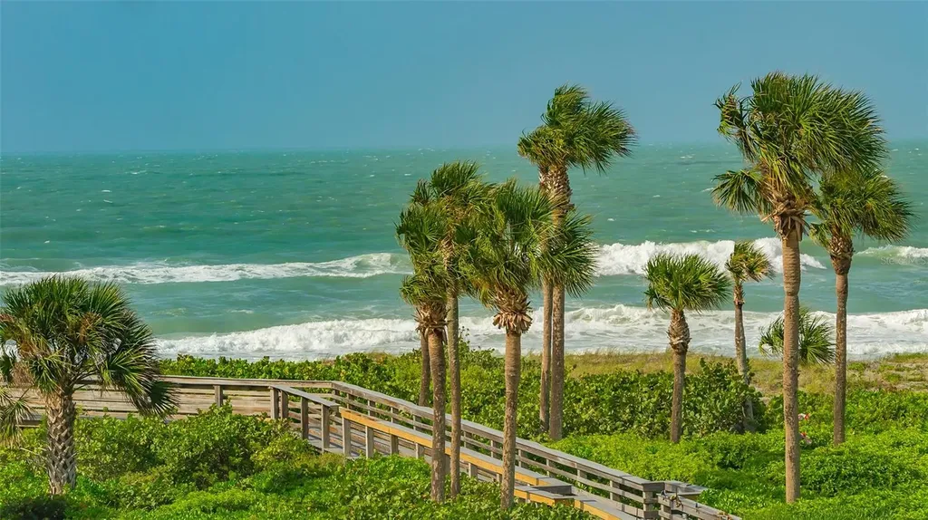 2109 Gulf Of Mexico Drive Longboat Key FL 34228