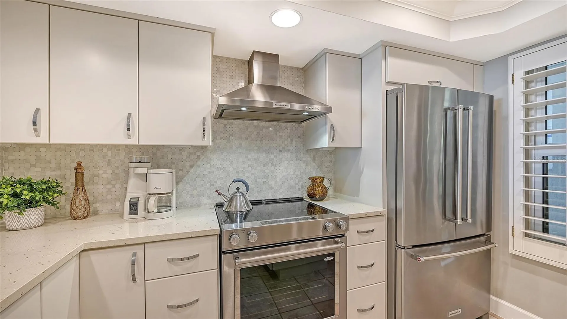 2109 Gulf Of Mexico Drive Longboat Key FL 34228