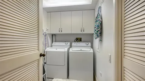 2109 Gulf Of Mexico Drive Longboat Key FL 34228