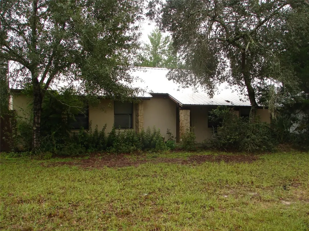 77 Freeport Lane Palm Coast FL 32137
