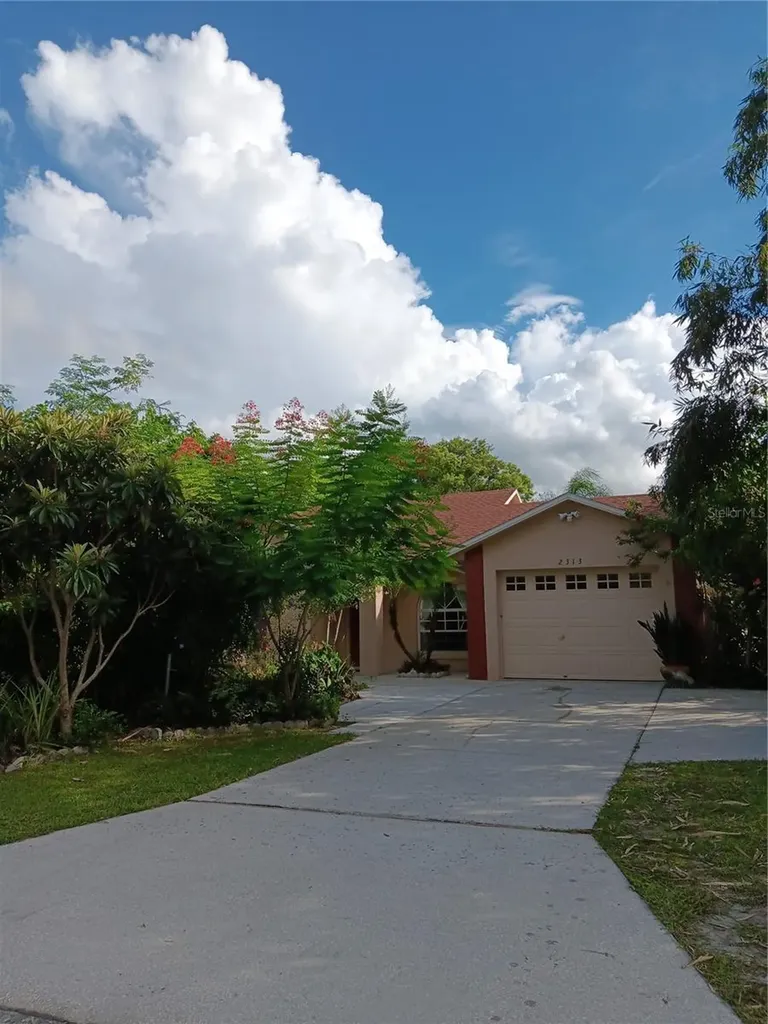 2313 7th Street Saint Cloud FL 34769