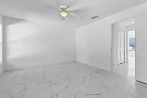 5207 Peach Avenue Seffner FL 33584
