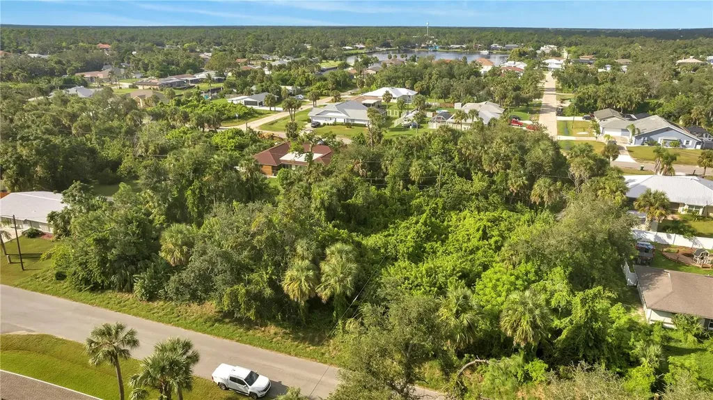 18444 Ackerman Avenue Port Charlotte FL 33948