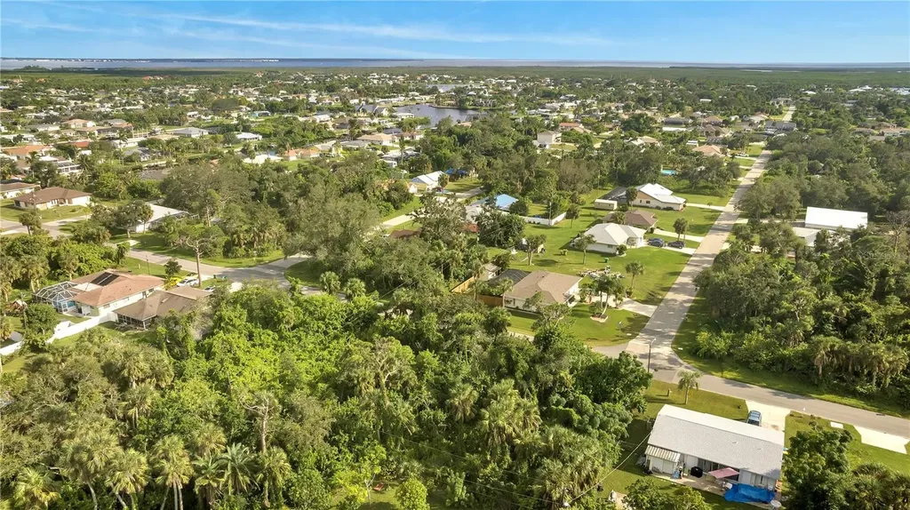 18444 Ackerman Avenue Port Charlotte FL 33948