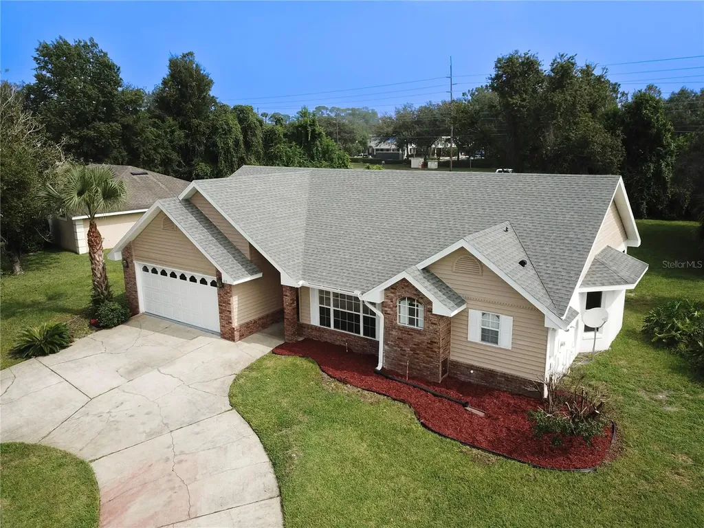 105 Glen Abbey Lane Debary FL 32713
