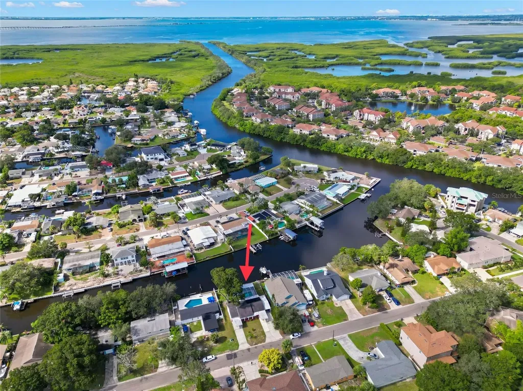 10722 Drummond Road Tampa FL 33615