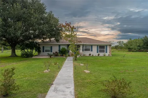 6995 Ranch Lake Lane Fort Meade FL 33841