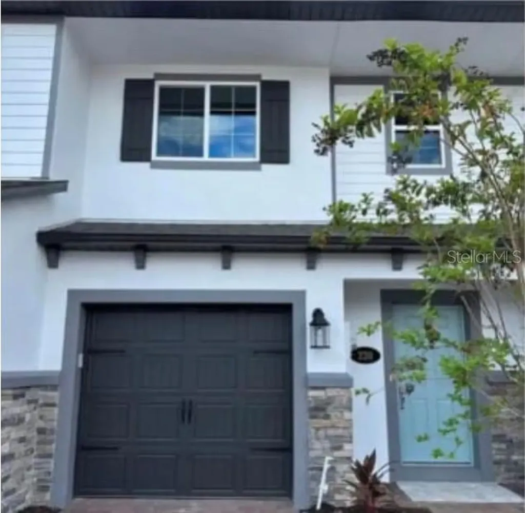 220 Cape Honeysuckle Place Sanford FL 32771