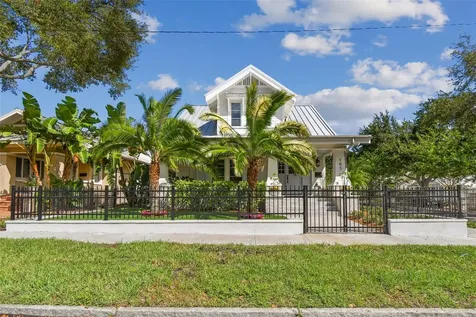 165 15th Avenue NE St Petersburg FL 33704