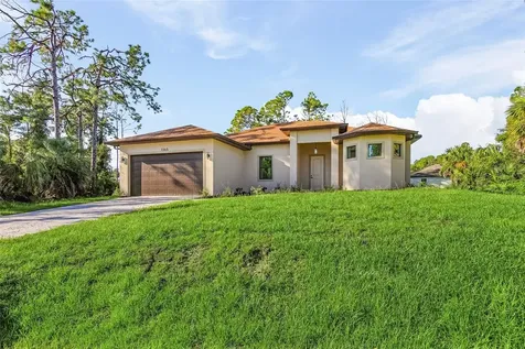 1365 Woodcrest Lane North Port FL 34286