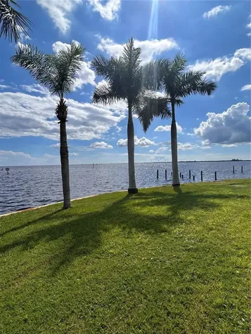 143 Creek Drive SE Port Charlotte FL 33952