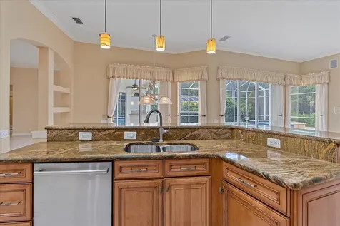 4808 Benchmark Court Sarasota FL 34238