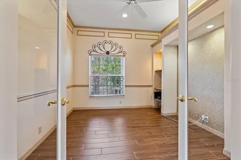 4808 Benchmark Court Sarasota FL 34238