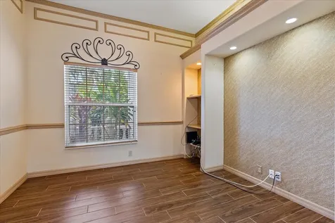 4808 Benchmark Court Sarasota FL 34238