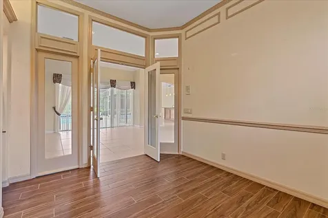 4808 Benchmark Court Sarasota FL 34238