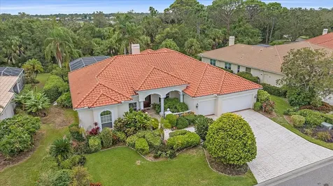 4808 Benchmark Court Sarasota FL 34238