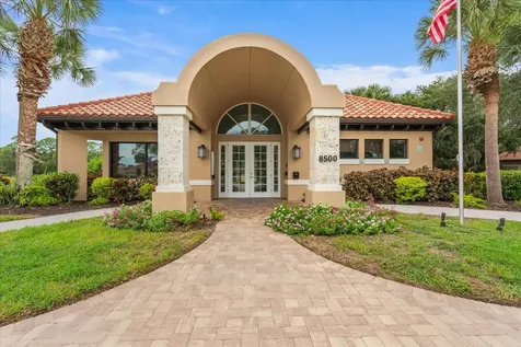 4808 Benchmark Court Sarasota FL 34238