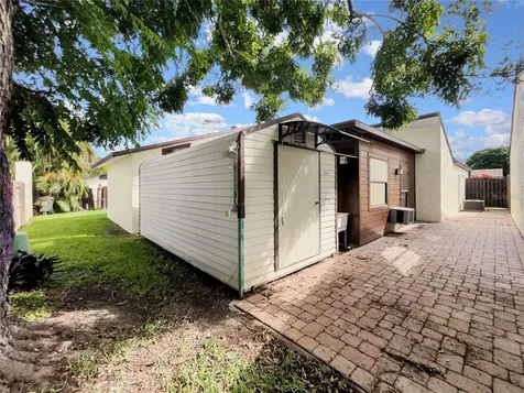 2111 Kings Crossing SW Winter Haven FL 33880