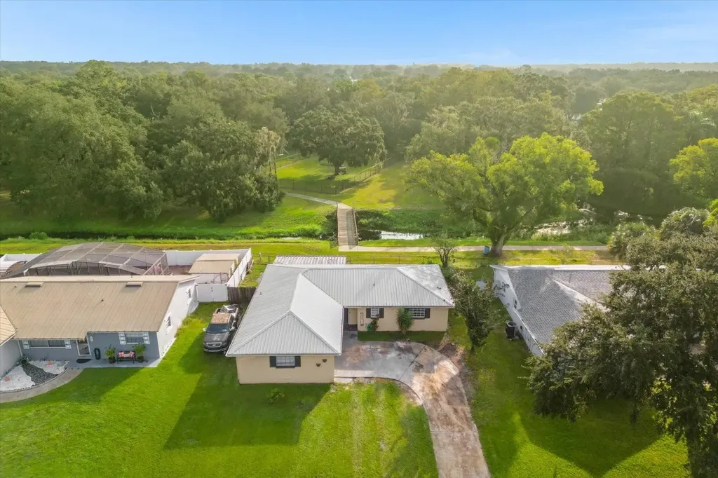 2349 Meadowbrook Street Kissimmee FL 34744