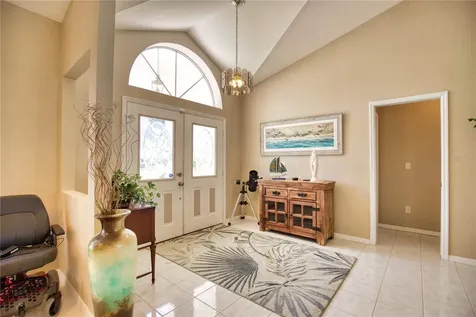 9082 Apple Valley Avenue Englewood FL 34224