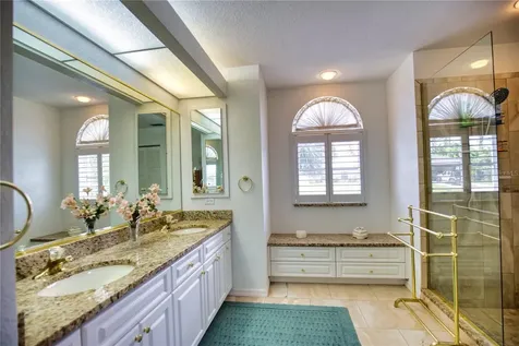9082 Apple Valley Avenue Englewood FL 34224